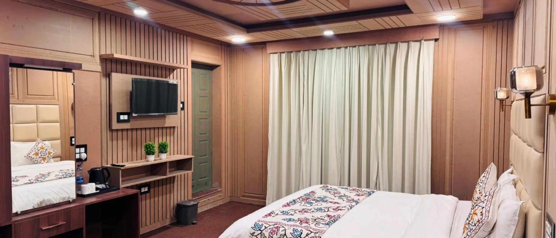 Premium Room at Hotel Seven Pahalgam
