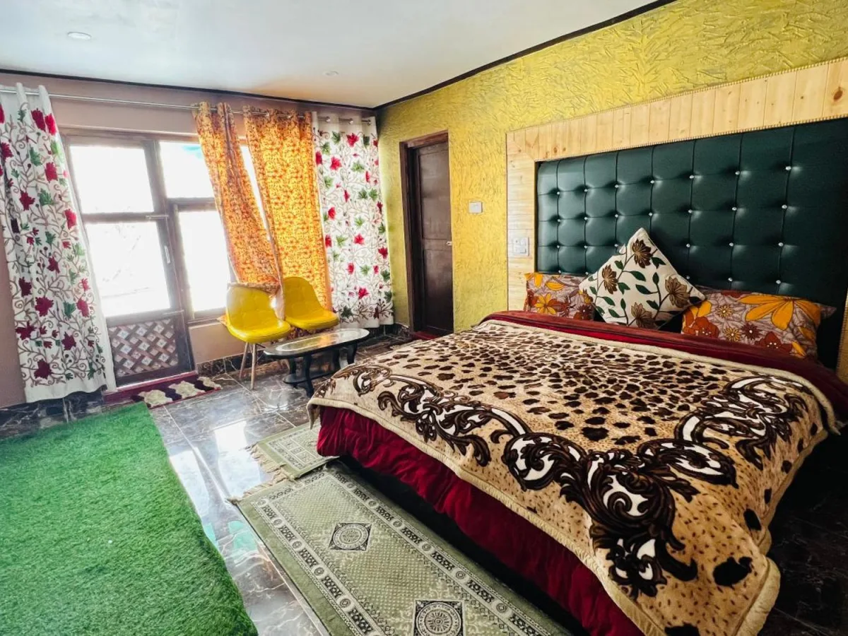 Deluxe Room With Garden and River View